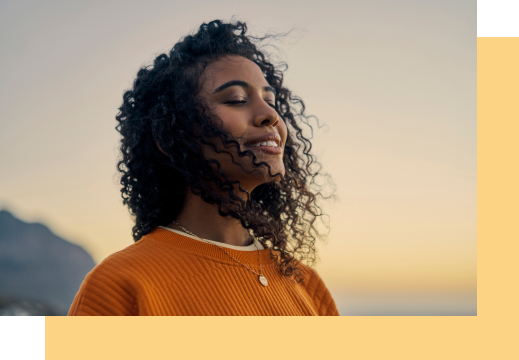 photo femme brune qui respire